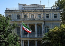 Irán se reúne con Alemania, Reino Unido y Francia ante las amenazas de reactivar las sanciones de la ONU