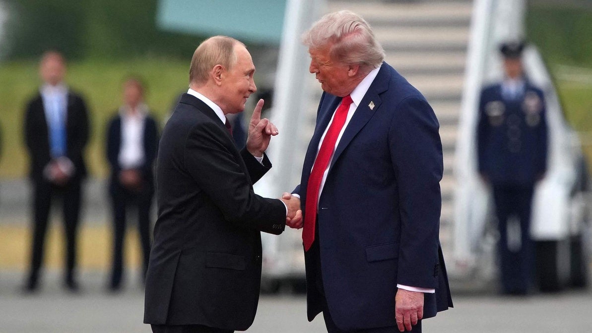 Trump da la espalda a Ucrania y apoya la exigencia de más cesiones territoriales a Putin para alcanzar la paz