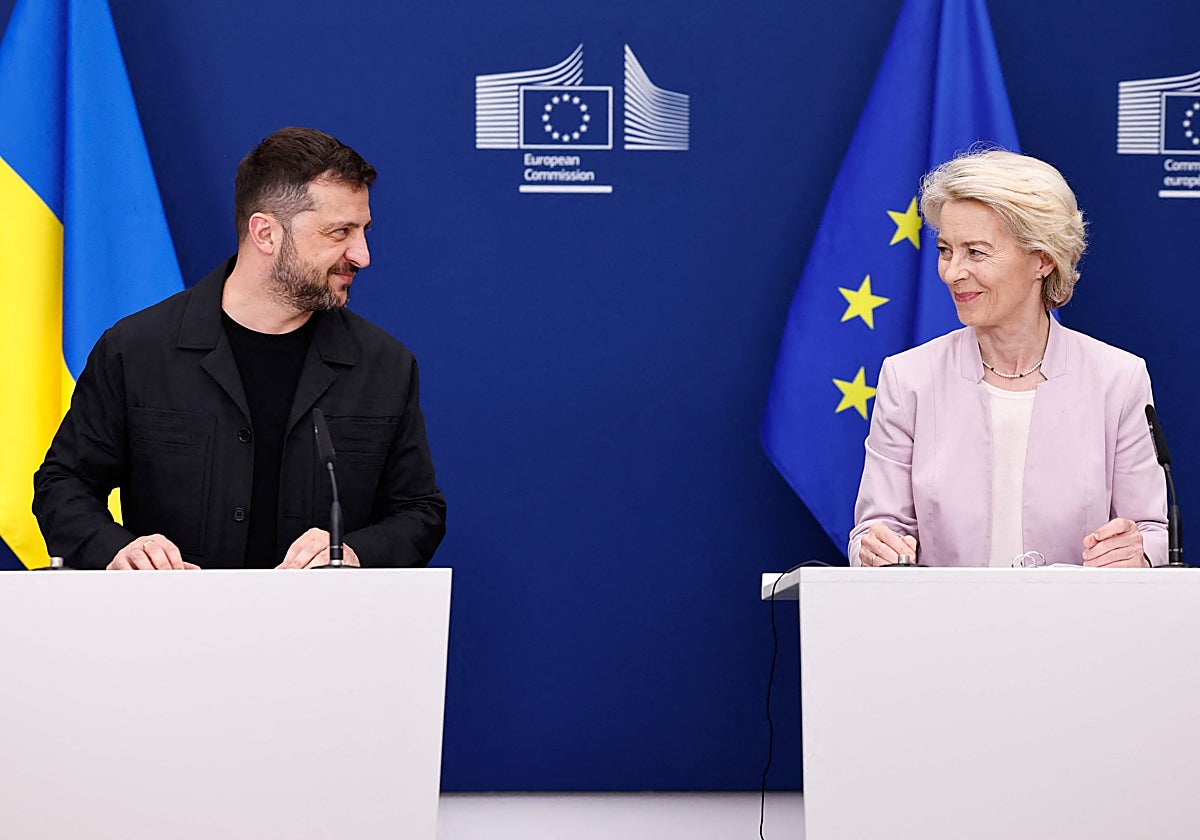 Zelenski y Von der Leyen en la rueda de prensa en Bruselas