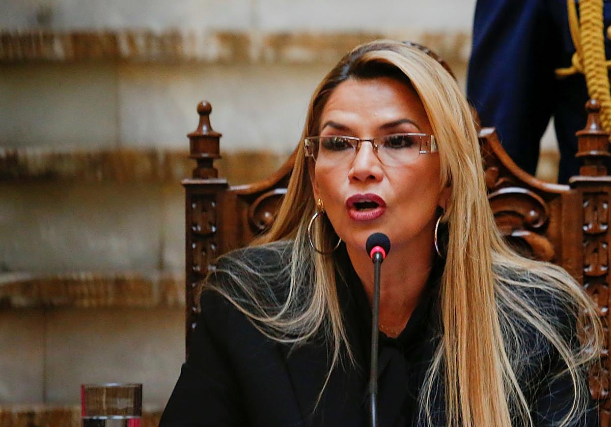 La ex mandataria Jeanine Áñez esperaá el nuevo jucio por responsabilidades fuera de prisión