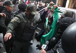 Arresto domiciliario para Camacho y libertad para Pumari, líderes que se movilizaron en contra de Evo Morales