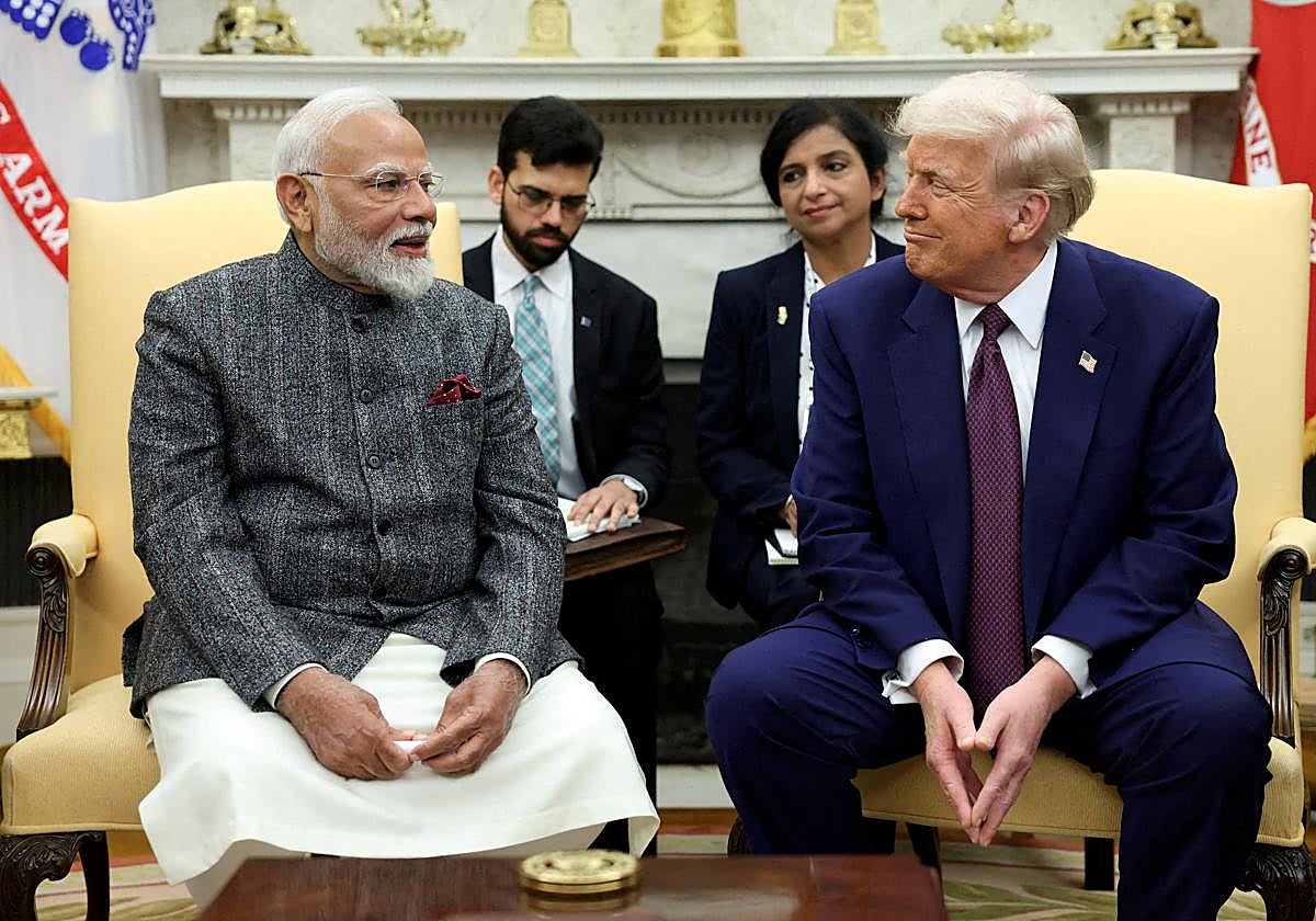 El primer ministro indio, Narendra Modi, se reúne con el presidente estadounidense, Donald Trump, en la Casa Blanca.