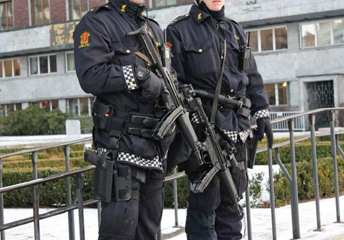 Agentes de la Policía noruega