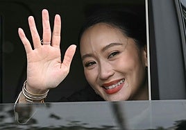 El Tribunal Constitucional de Tailandia destituye a la primera ministra por unas críticas al Ejército filtradas