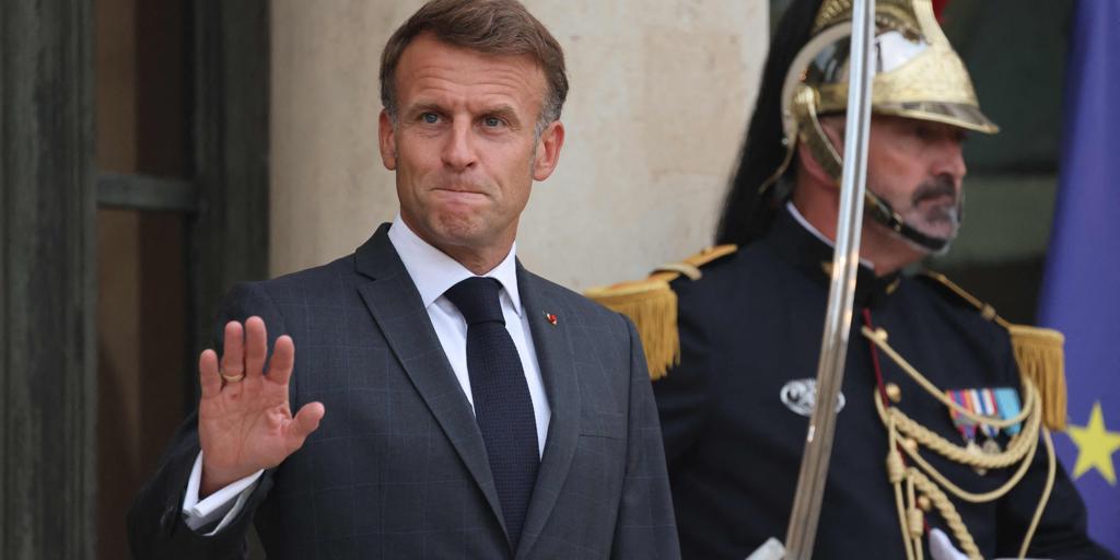 El 64% de los franceses quiere que Macron dimita para poder salir de la crisis política nacional