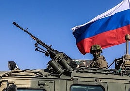 El jefe del Ejército ucraniano admite que Rusia triplica en número los efectivos en el frente