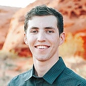 Tyler Robinson, el detenido por el asesinato de Charlie Kirk: un izquierdista «lleno de odio» delatado por su padre