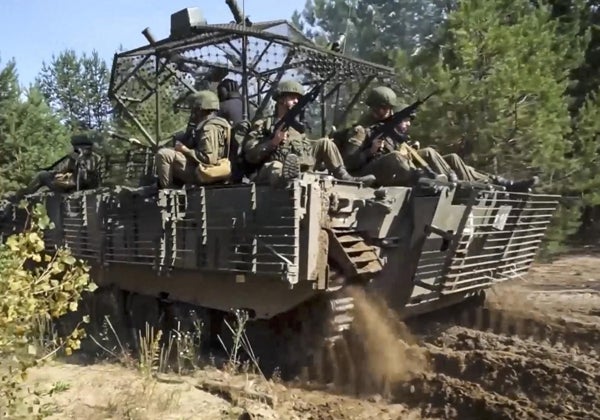 Polonia revive las heridas del pasado: «¡Que vienen los rusos!»