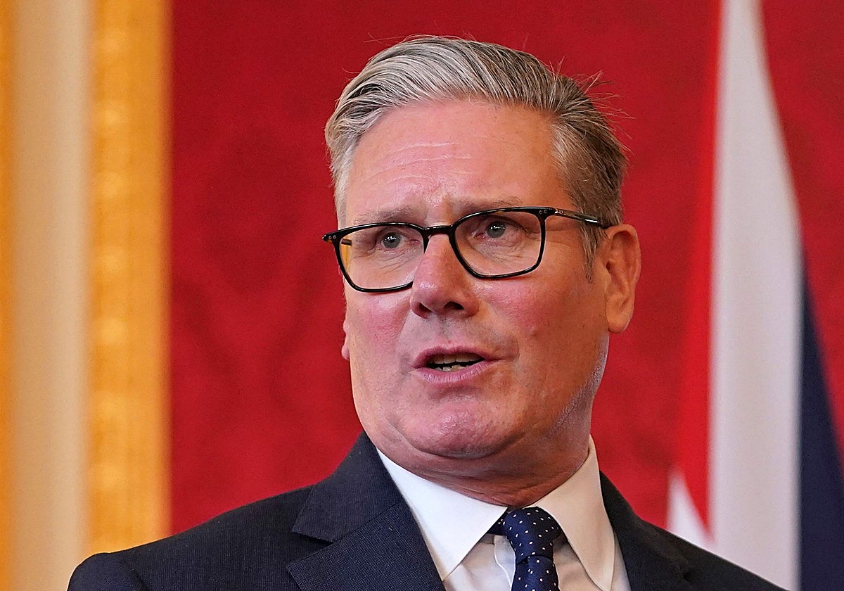 La presión sobre Starmer se multiplica ante las elecciones locales previstas para mayo de 2026, que incluirán comicios en Escocia, Gales, Londres y el resto de Inglaterra