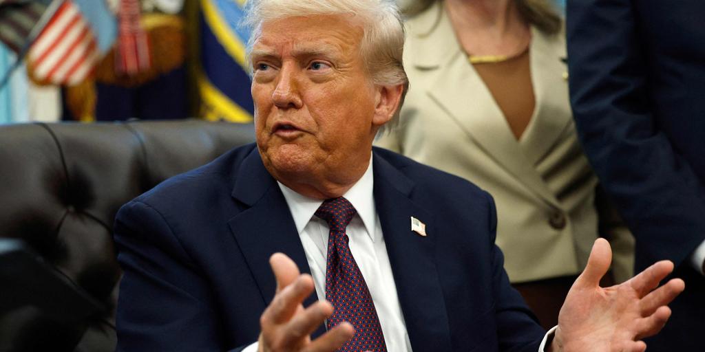 El juez tumba la demanda multimillonaria de Trump contra ‘The New York Times’ por ser «demasiado larga», «superflua» y «florida»