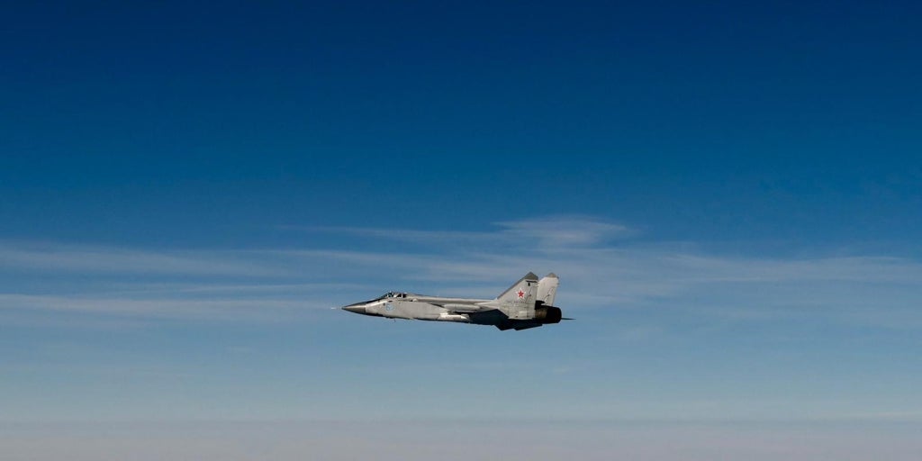 Polonia amenaza a Putin con derribar el próximo caza ruso que entre en su espacio aéreo