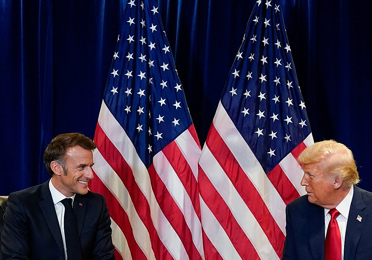 El primer ministro francés, Emmanuel Macron, junto al presidente de Estados Unidos, Donald Trump, el pasado martes en Nueva York