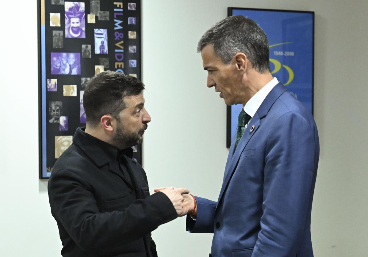 Pedro Sánchez y Volodimir Zelenski
