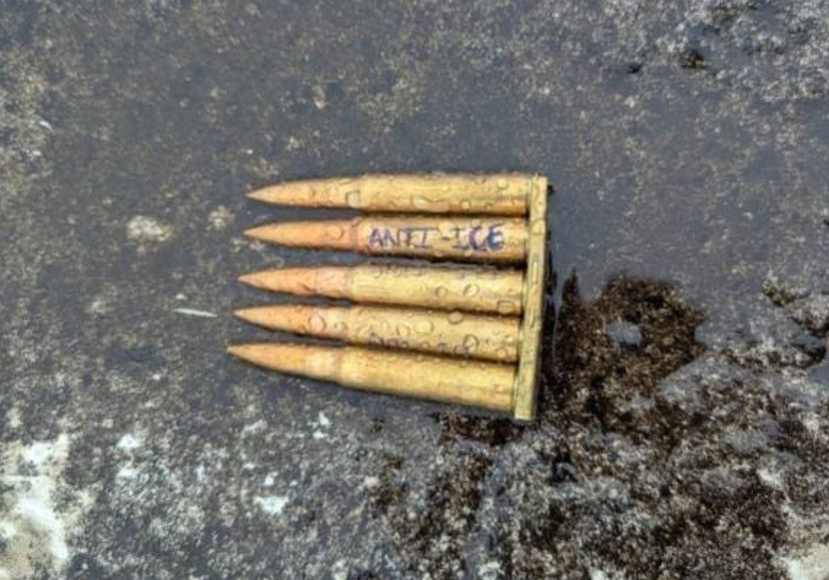 Un tiroteo contra un centro de detención de inmigrantes deja tres muertos en EE.UU.