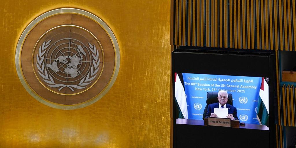 Abás tiende la mano a Trump, que tiene su propio plan de paz para Gaza