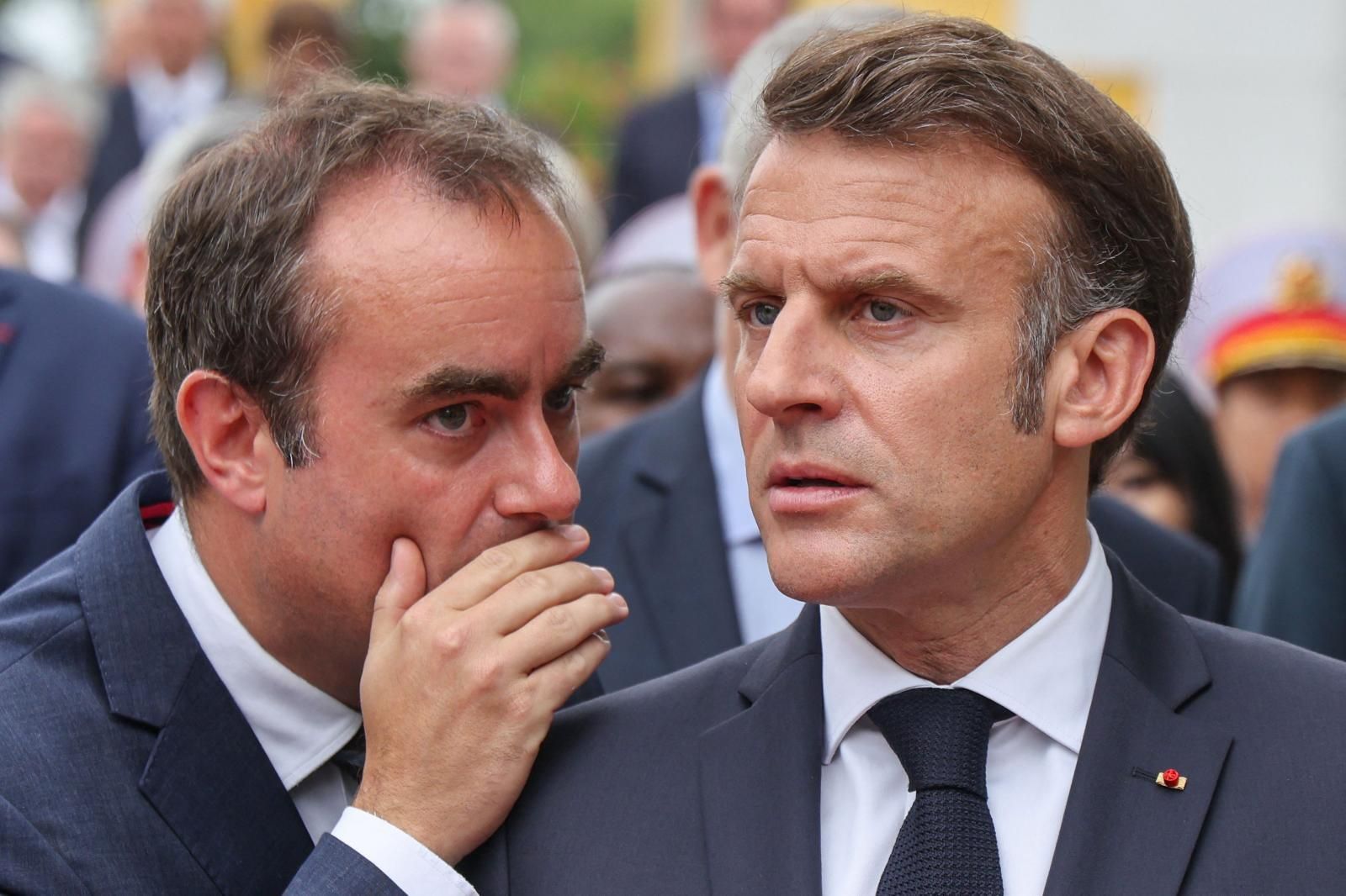 El último de los primeros ministro de Emmanuel Macron, Sebastién Lecornu, ha durado menos de un mes en el cargo