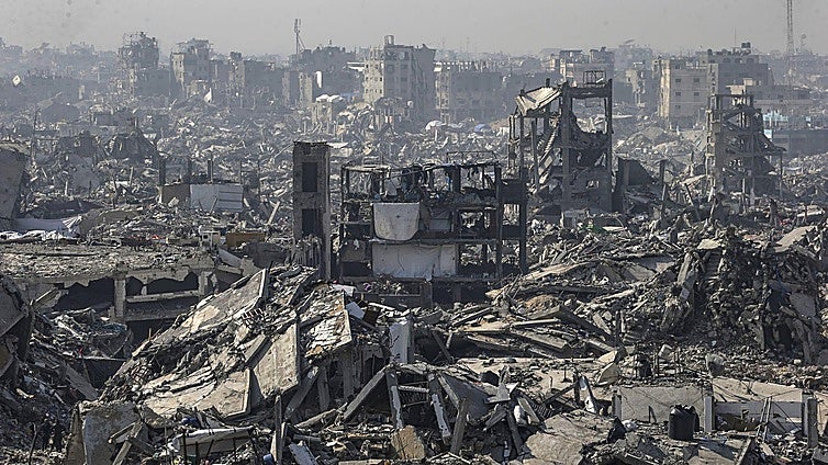 La devastación de dos años de guerra en Gaza, en datos