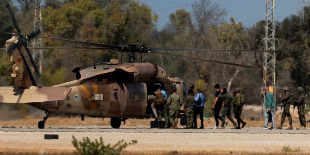 El enviado de Trump y el alto mando militar de EE.UU. llegan a Gaza para supervisar el alto el fuego