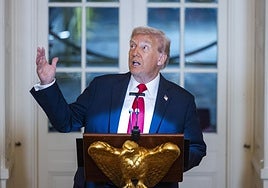 De Nueva York a Chicago, Trump aprovecha el cierre gubernamental para castigar a distritos demócratas