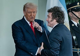 Trump duplica el apoyo financiero a Milei antes de las elecciones en Argentina