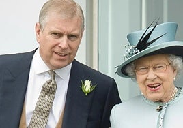 El Príncipe Andrés, el hijo mimado de la Reina que mantuvo con él una lealtad imposible