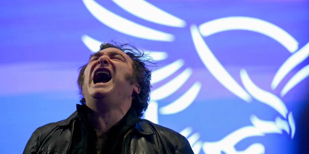 Argentina vota entre el desgaste de Milei y una economía al límite