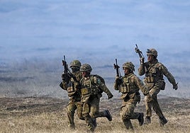 Estados Unidos comienza a retirar tropas del flanco oriental de la OTAN