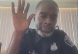 Un policía de Detroit comparece sin pantalones en una audiencia virtual: «¿Lleva pantalones, agente?»