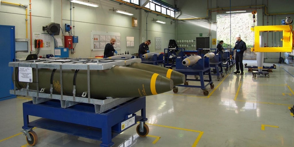 Pacifistas y ecologistas de Cerdeña frenan el plan europeo para producir municiones