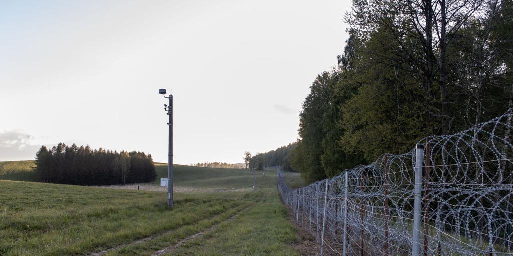 La frontera de Polonia con Bielorrusia seguirá cerrada por las intrusiones aéreas en Lituania