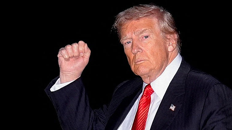 Trump pide el voto para Cuomo en un intento de última hora de frenar a Mamdani en Nueva York