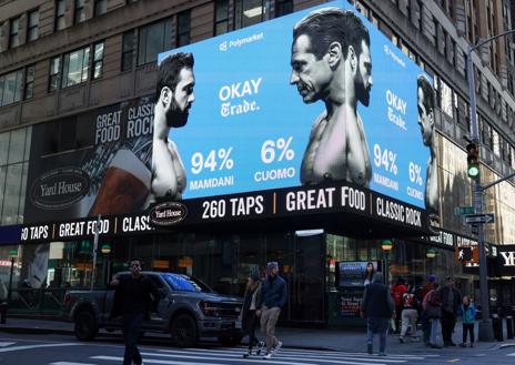 Imagen secundaria 1 - El candidato socialista aventaja por ancho margen al exgobernador del estado