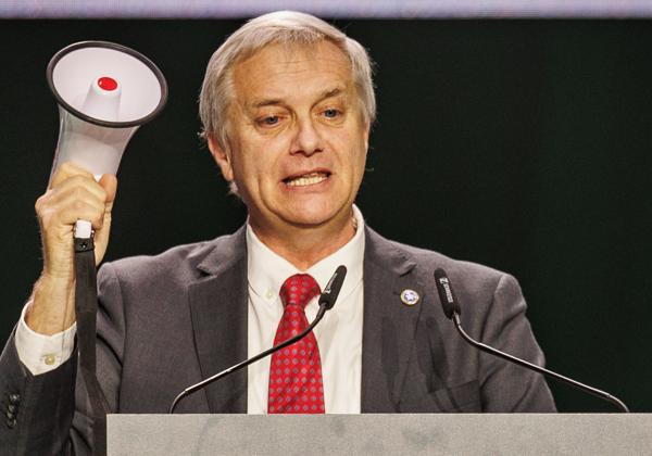 José Antonio Kast: «Los inmigrantes ilegales tienen la opción de marcharse ya de Chile»