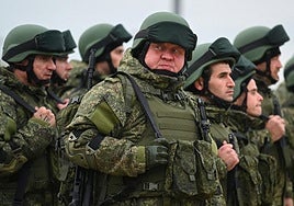 Rusia recluta reservistas en masa para defender las infraestructuras críticas de los drones ucranianos