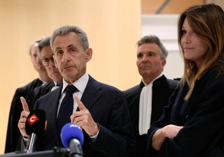 Sarkozy afrontará en libertad el rosario judicial que tiene pendiente