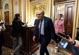 El acuerdo para acabar con el cierre de Gobierno en EE.UU. desata una guerra interna entre los demócratas