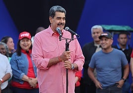 Nicolás Maduro canta 'Imagine' de John Lennon en medio de las tensiones con Estados Unidos