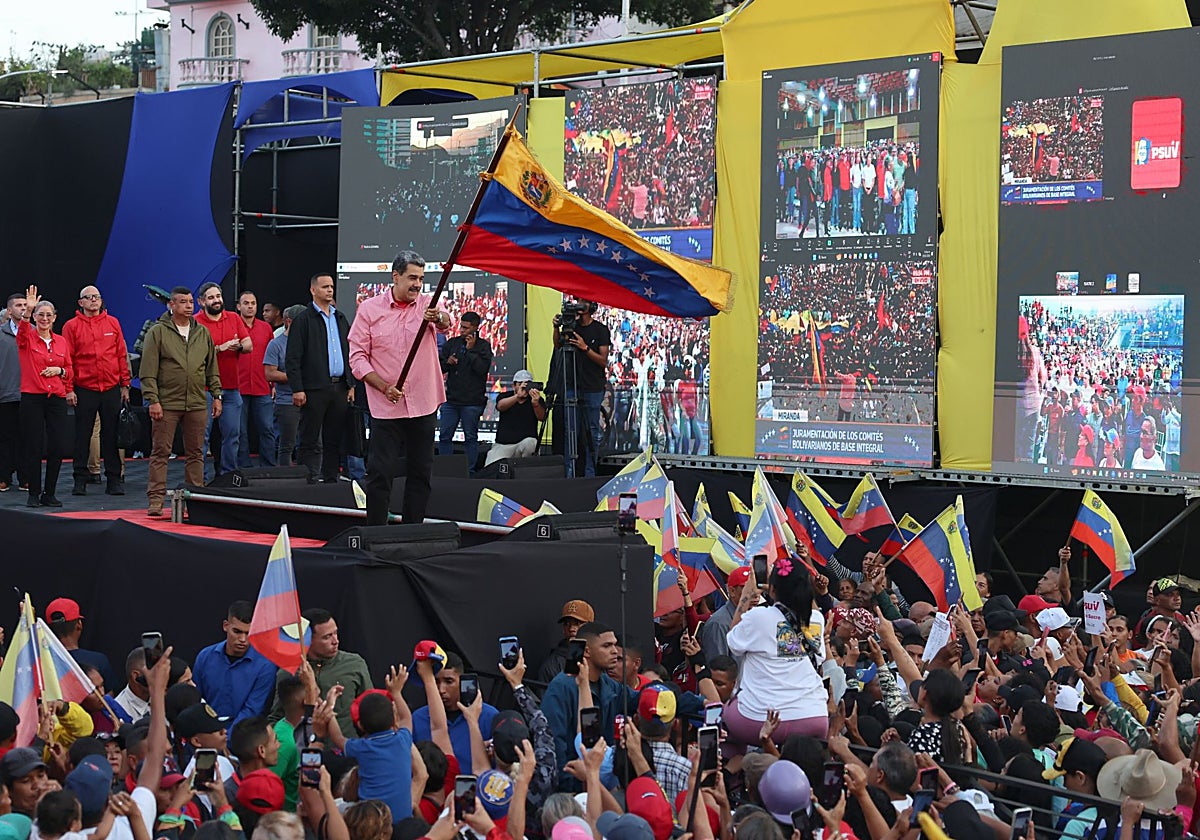 Maduro cantó la canción 'Imagine' de John Lennon durante un acto para pedirle la paz al presidente de EE.UU.