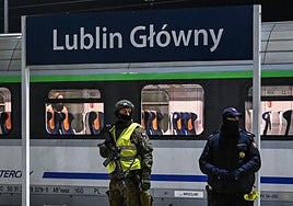 Polonia sube el tono con Rusia tras el sabotaje en una vía ferroviaria clave: «Es terrorismo de Estado»