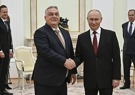 Orbán desafía a la UE prometiendo a Putin que seguirá comprando petróleo ruso
