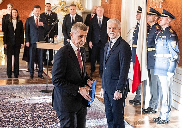 Putin gana una nueva ficha afín en la República Checa