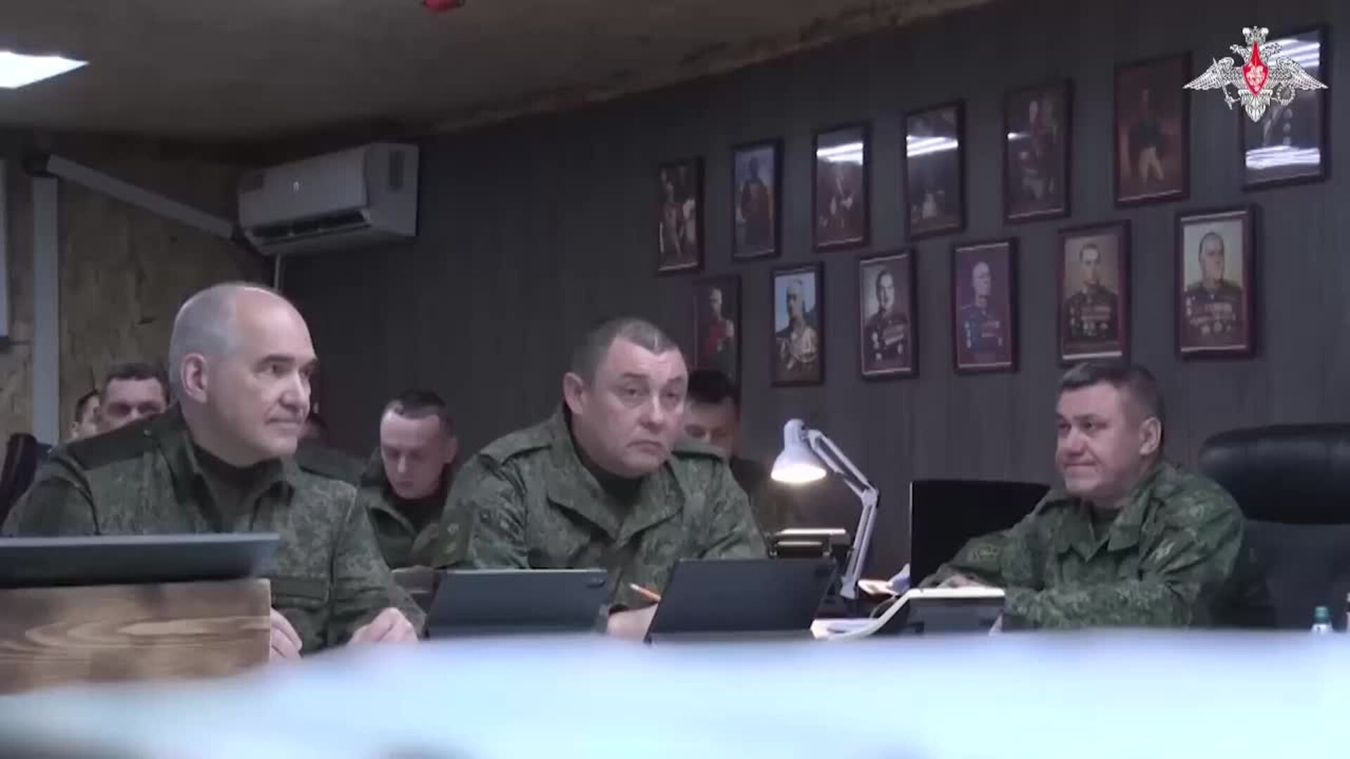 Jefe del Estado mayor ruso inspecciona la agrupación militar Centro que combate en Ucrania