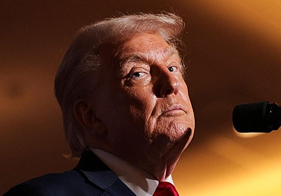 Trump ataca los nombramientos de Biden en la Reserva Federal con acusaciones de autoapertura