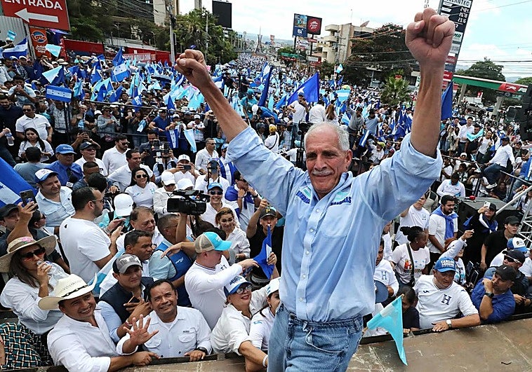 Asfura, el candidato respaldado por Trump, gana las elecciones presidenciales en Honduras