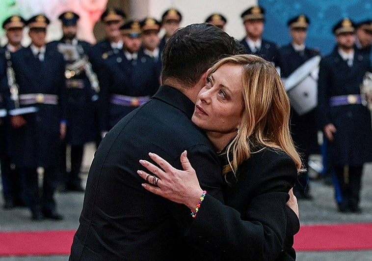 El presupuesto de Meloni blinda el envío de armas a Kiev para todo 2026