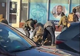 Más tragedia y protestas en Mineápolis: los agentes federales matan a tiros a otro vecino