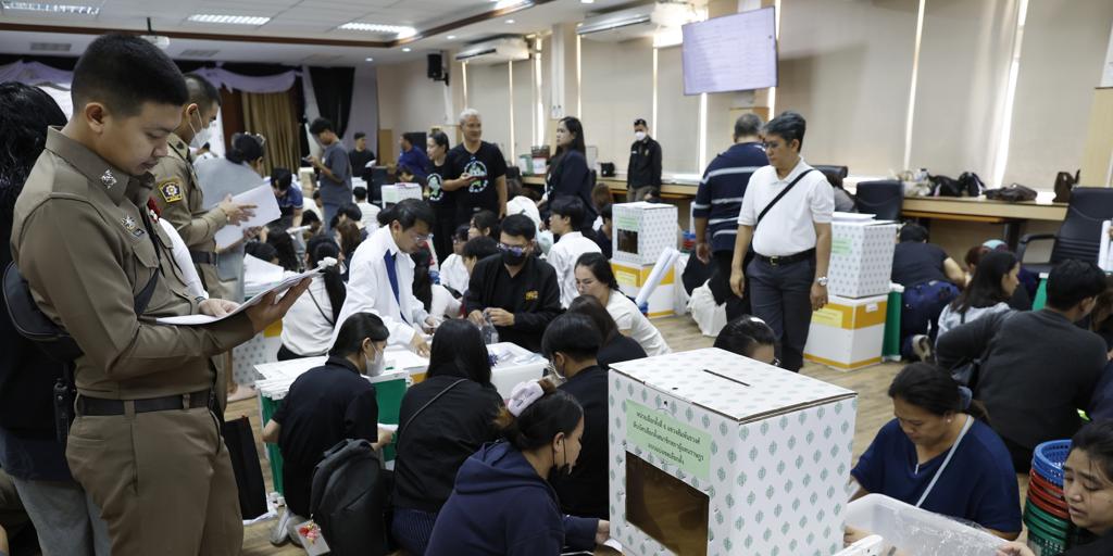 Detenido un joven de 18 años como autor de un secuestro en un colegio de Tailandia que acaba con tres heridos