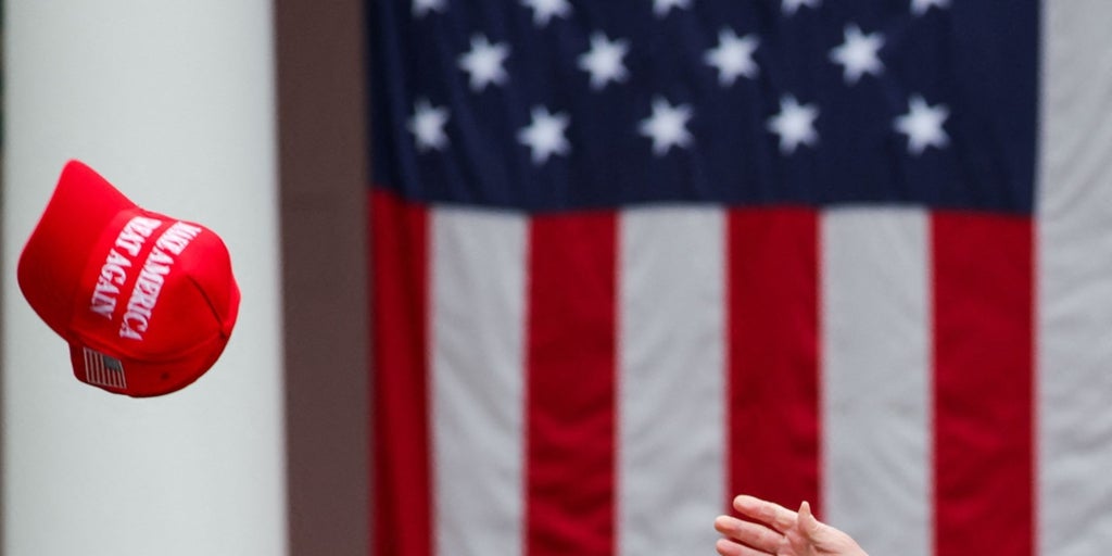 ¿Por qué el caso Epstein es letal para Trump pero perfecto para MAGA?