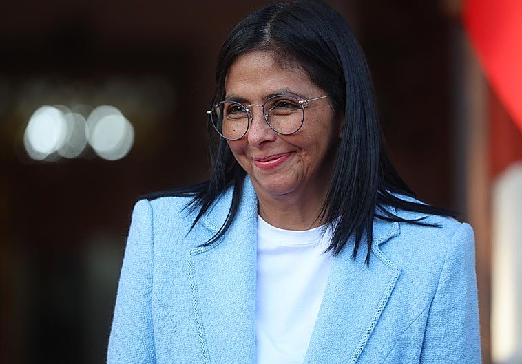 Delcy Rodríguez se compromete a organizar elecciones «libres y justas» en Venezuela