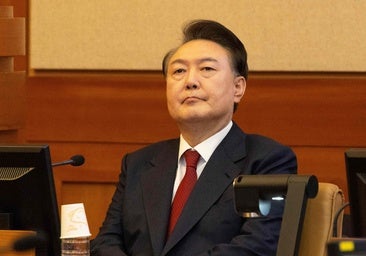 Yoon Suk-yeol, condenado a cadena perpetua por declarar la ley marcial